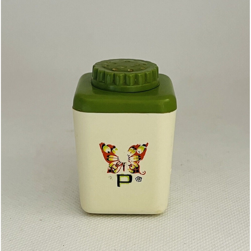 Vintage Lustro Ware Butterfly Green Lid Pepper Shaker Small USA 2.25"‎ X 1.25"